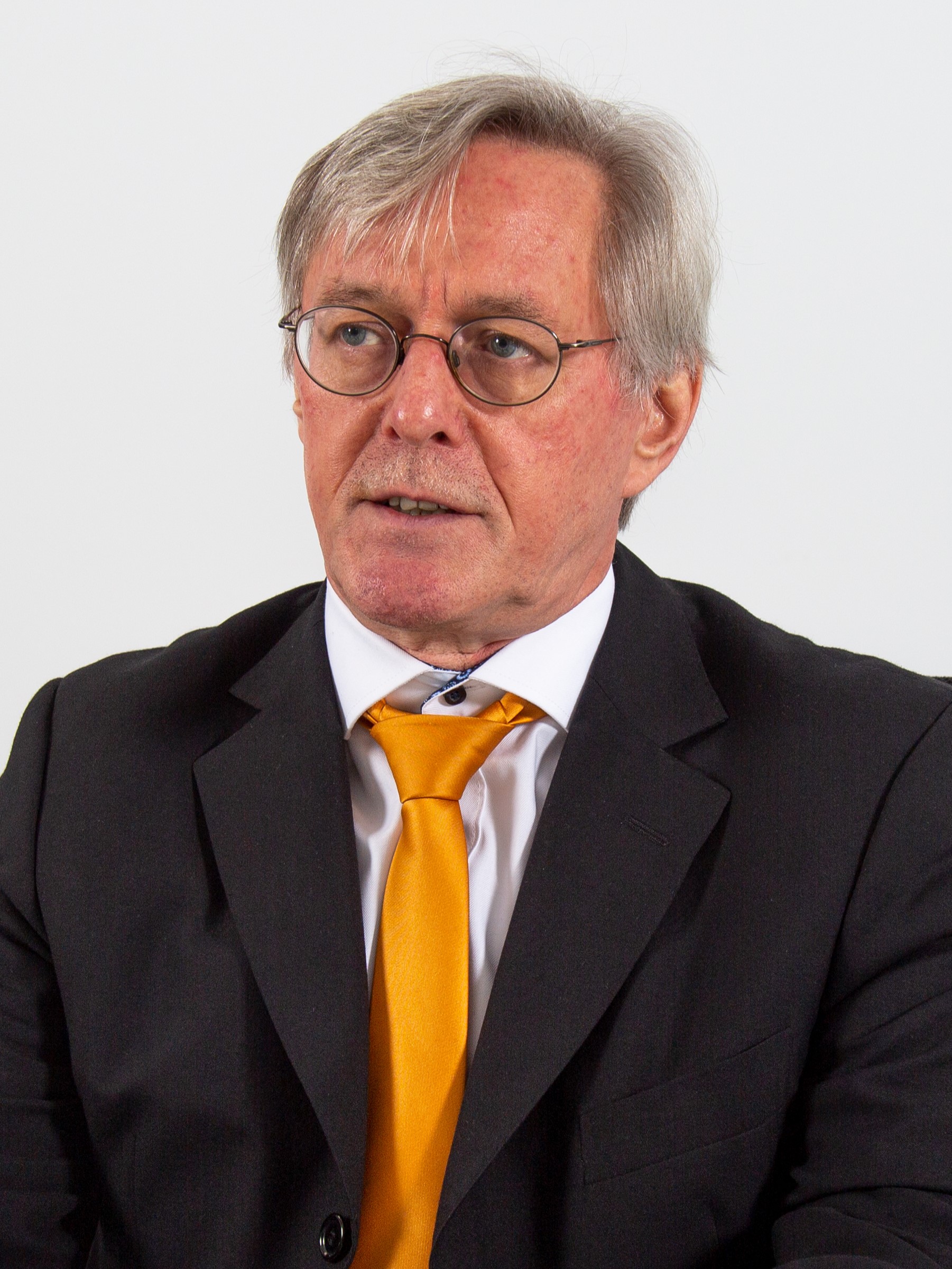 Klaus Holschemacher